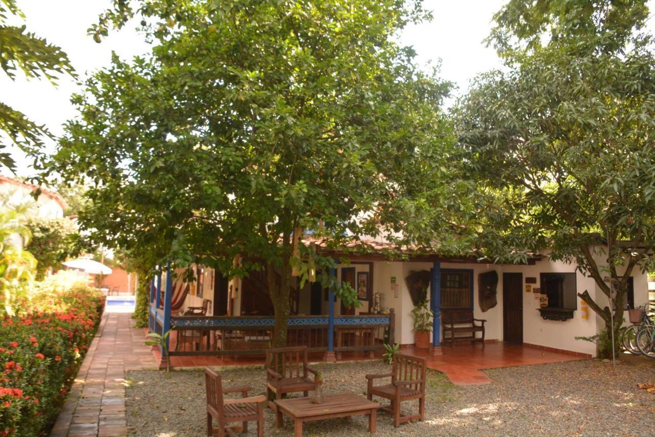 Hotel Y Restaurante Bienmesabe Santa Fe de Antioquia Exterior photo